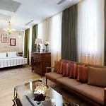 Hotel Des Arts Galata 3*