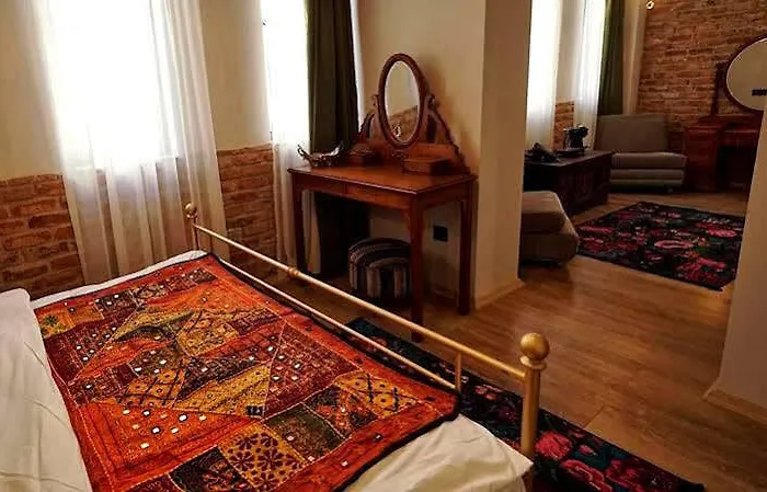 Hotel Des Arts Galata 3*